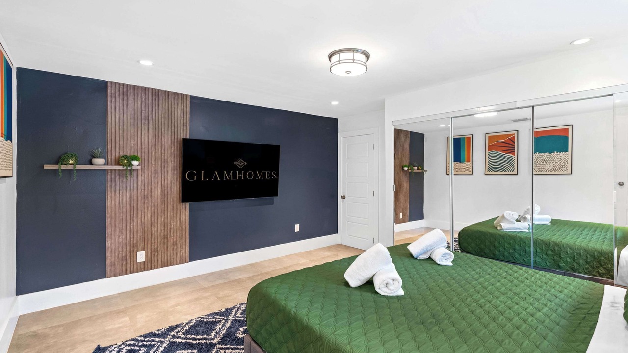 Photo of Bedroom in El Portal