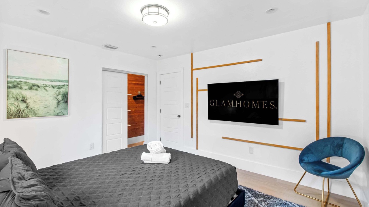 Photo of Bedroom in El Portal