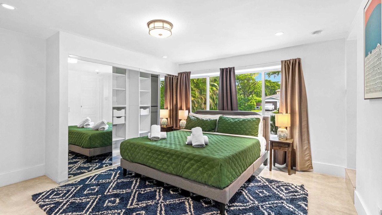 Photo of Bedroom in El Portal