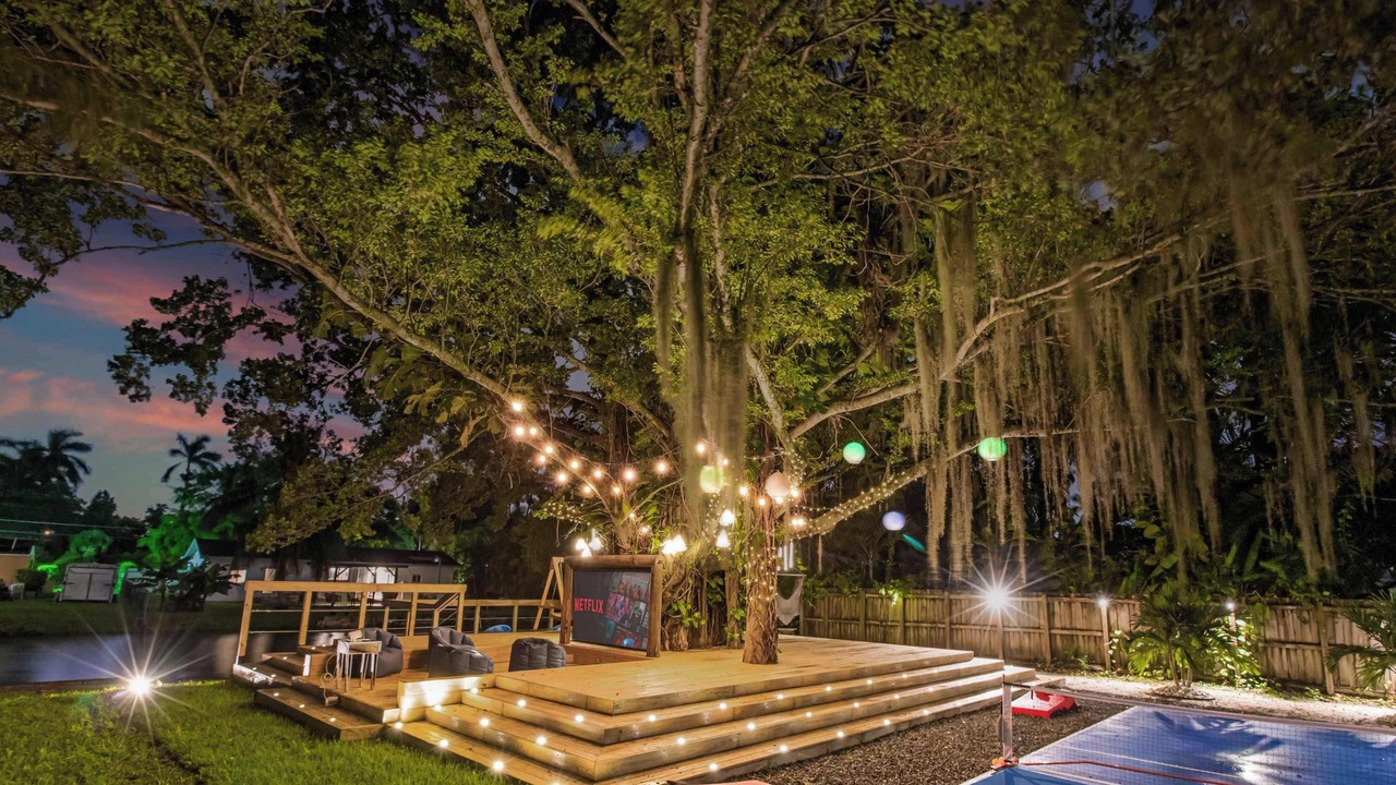 Photo of Outdoor in El Portal