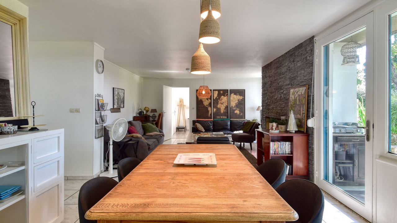 Photo of Others in Roupy