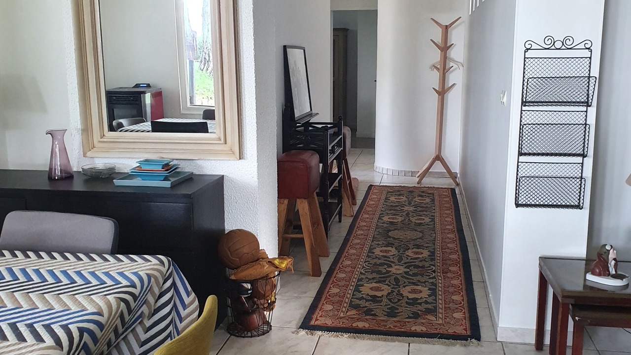 Photo of Bedroom in Roupy