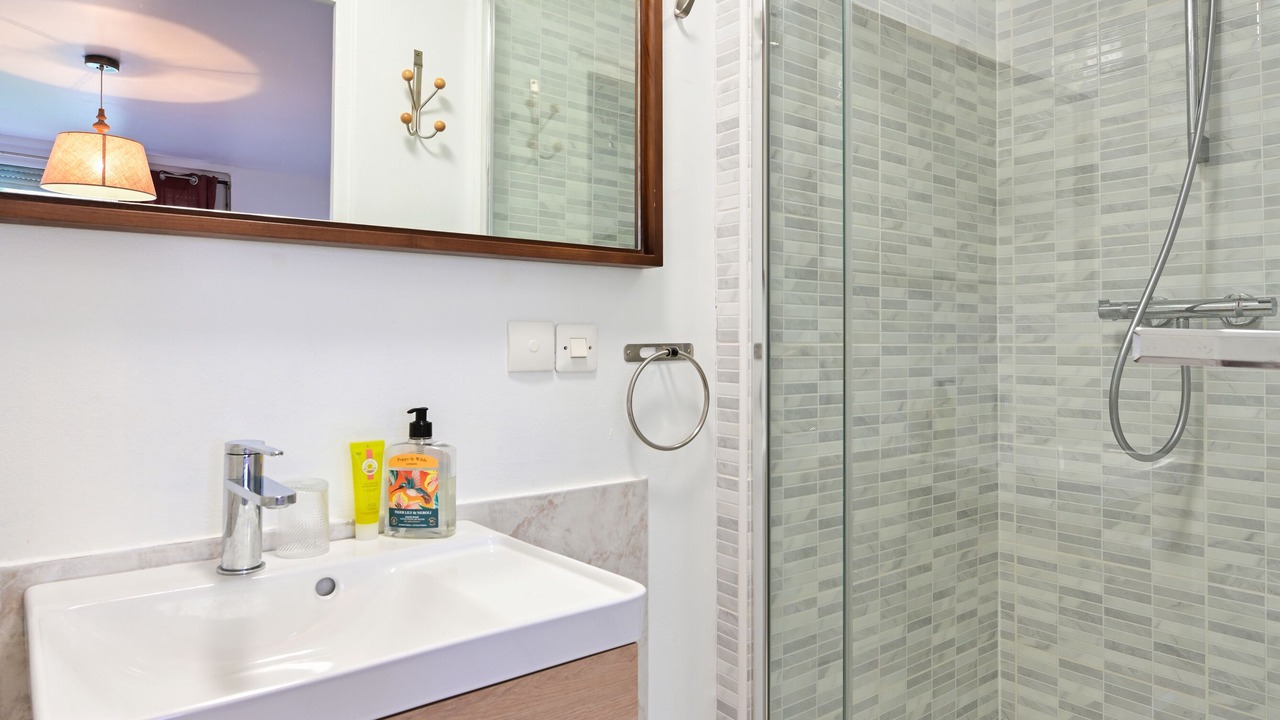 Photo of Bathroom in Roupy