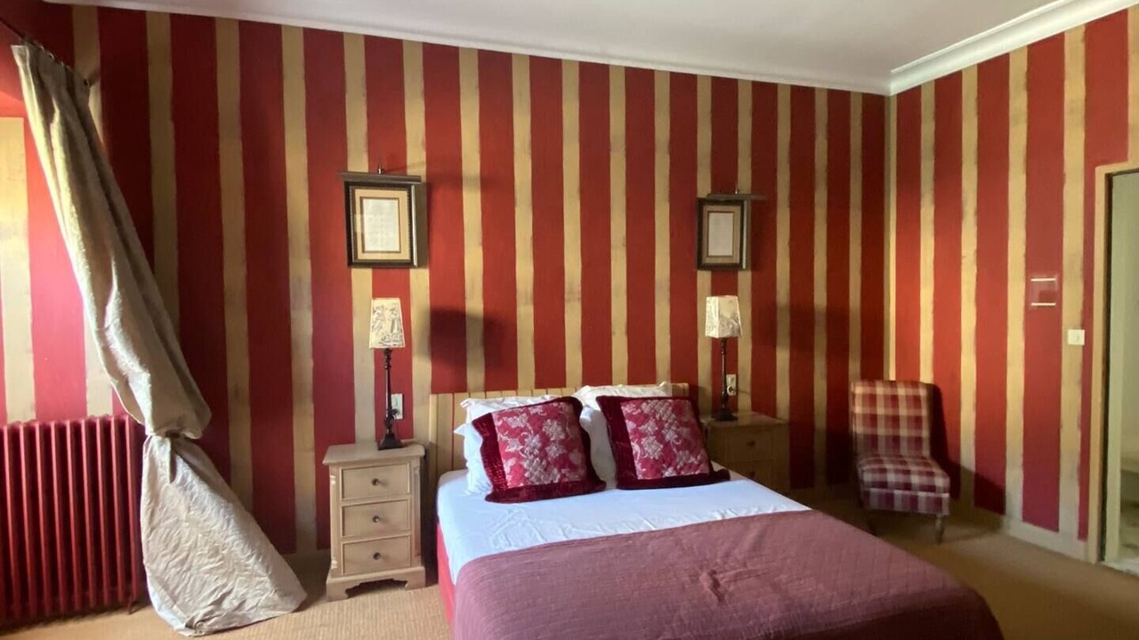 Photo of Bedroom in Saint-Victor-des-Oules