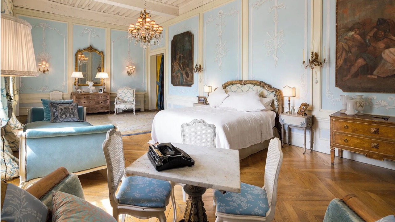Photo of Bedroom in Saint-Victor-des-Oules