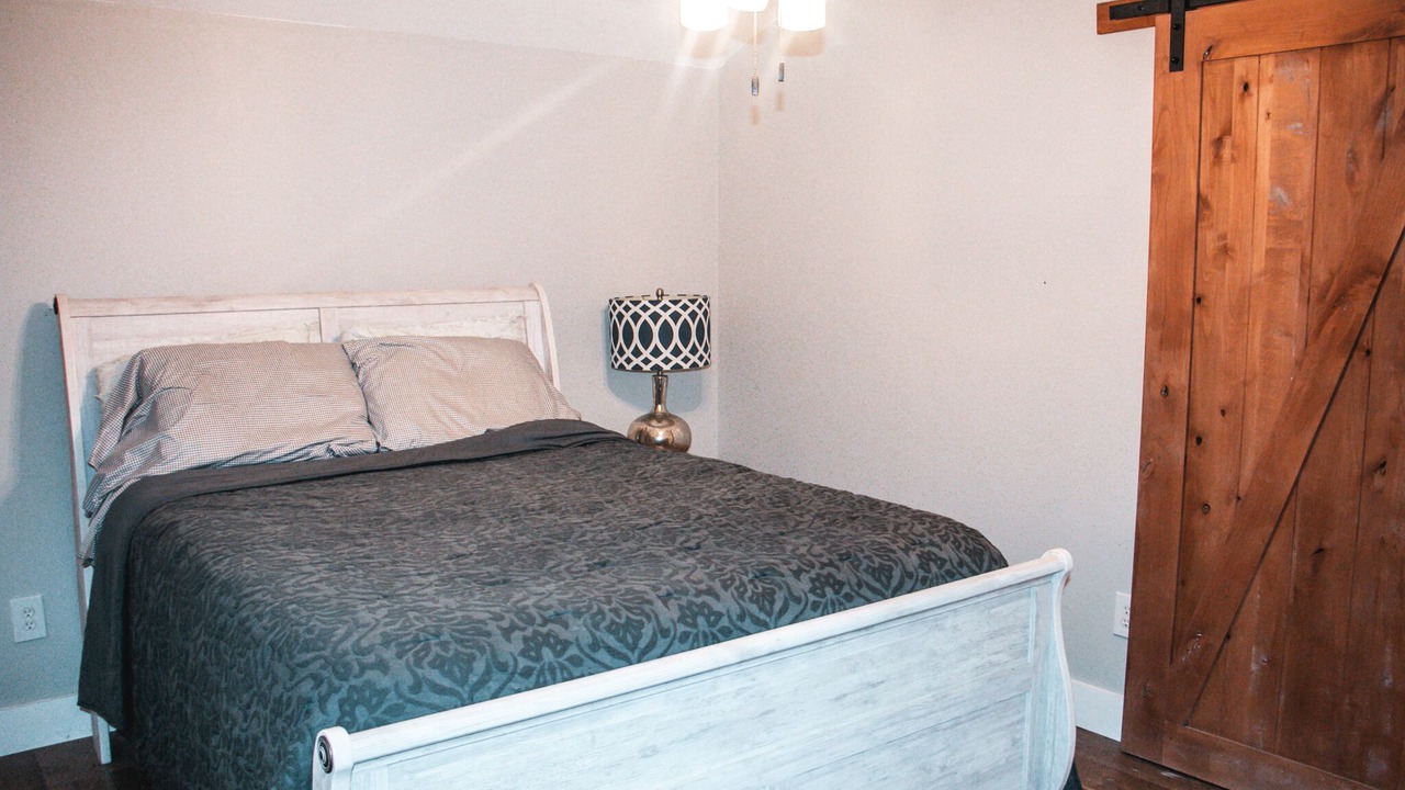 Photo of Bedroom in Elgin