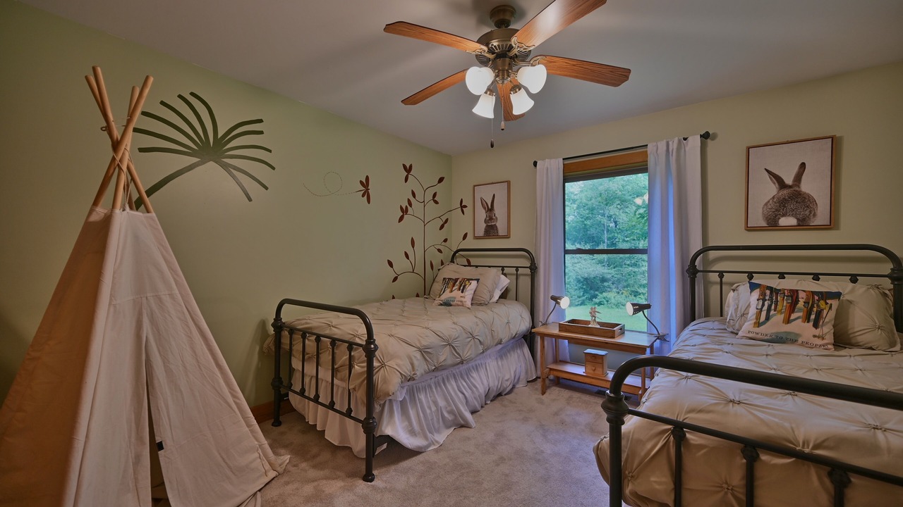 Photo of Others in Union Dale
