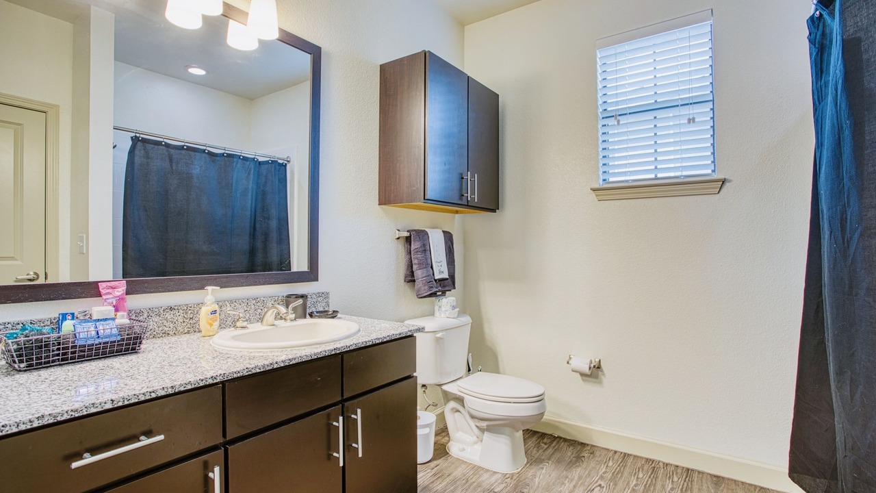 Photo of Bathroom in Klein