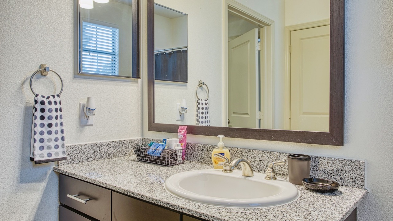 Photo of Bathroom in Klein