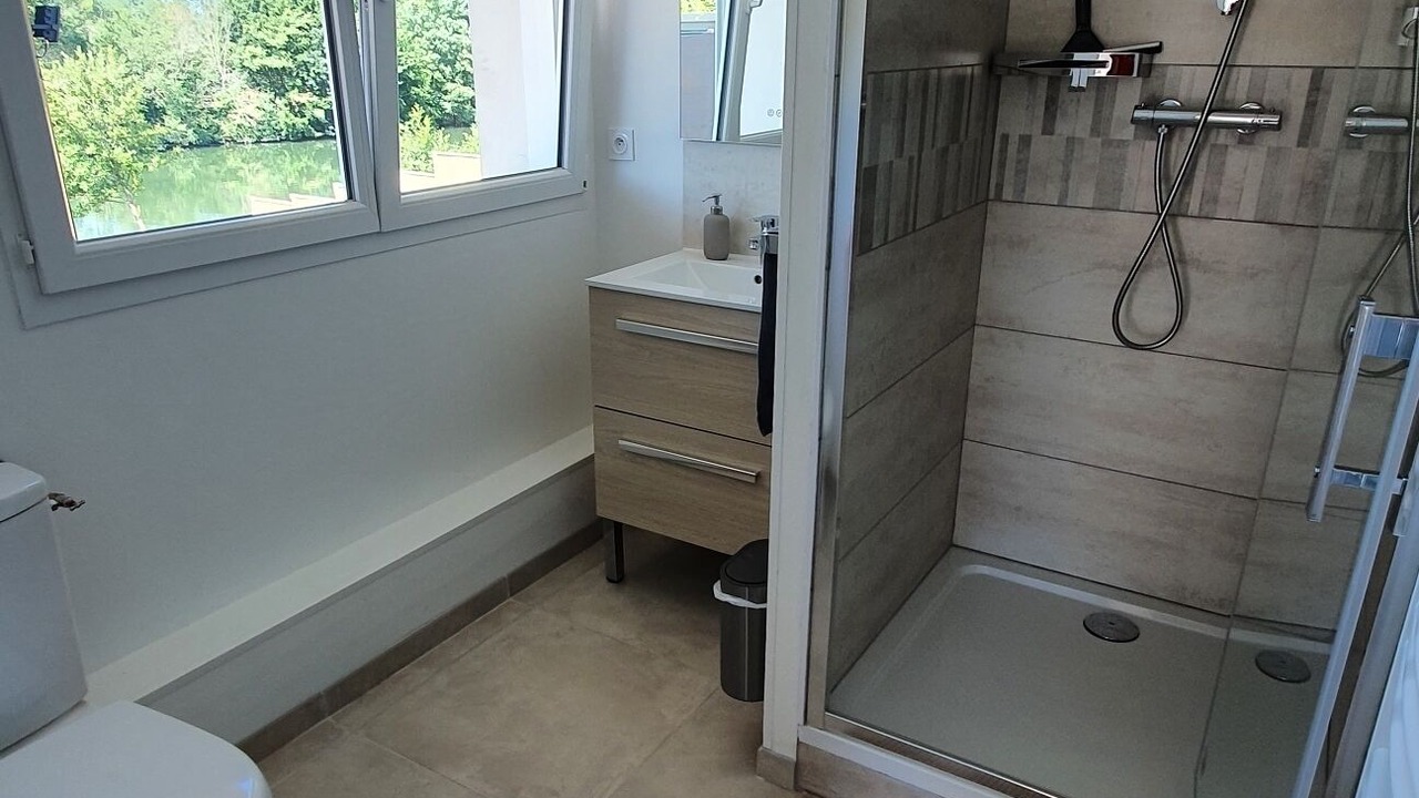 Photo of Bathroom in La Fleche