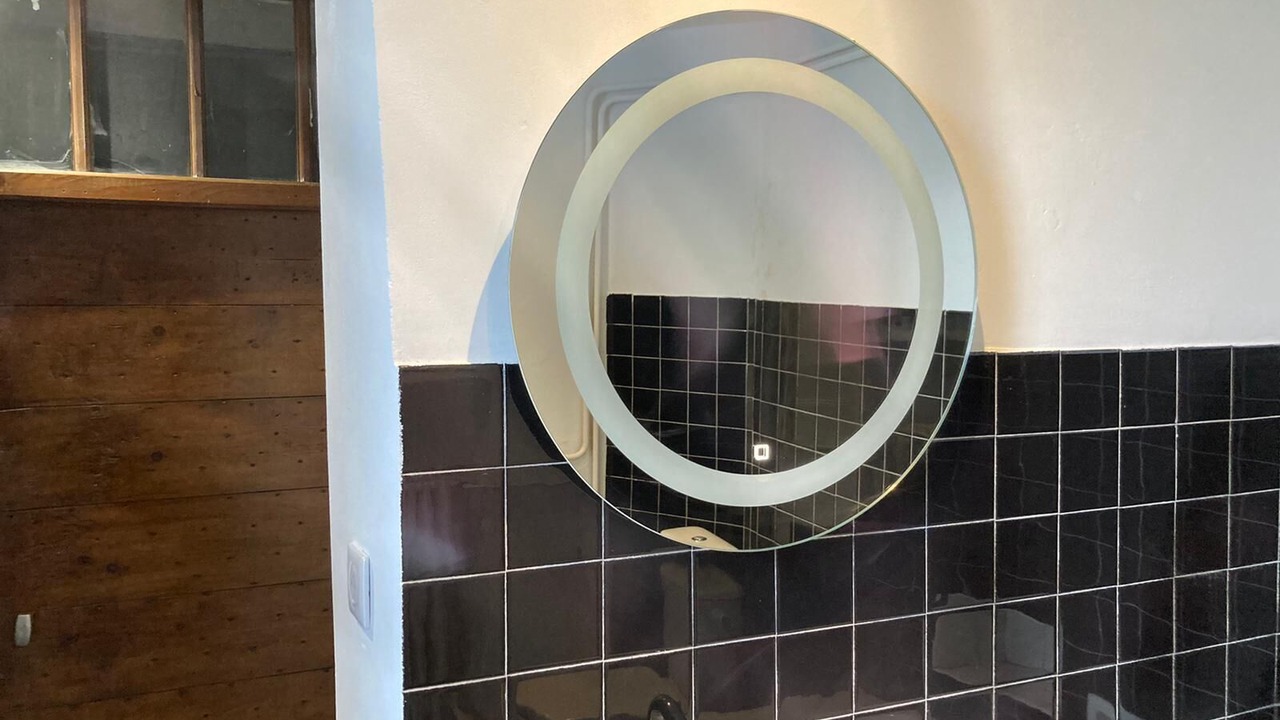 Photo of Bathroom in Nyons