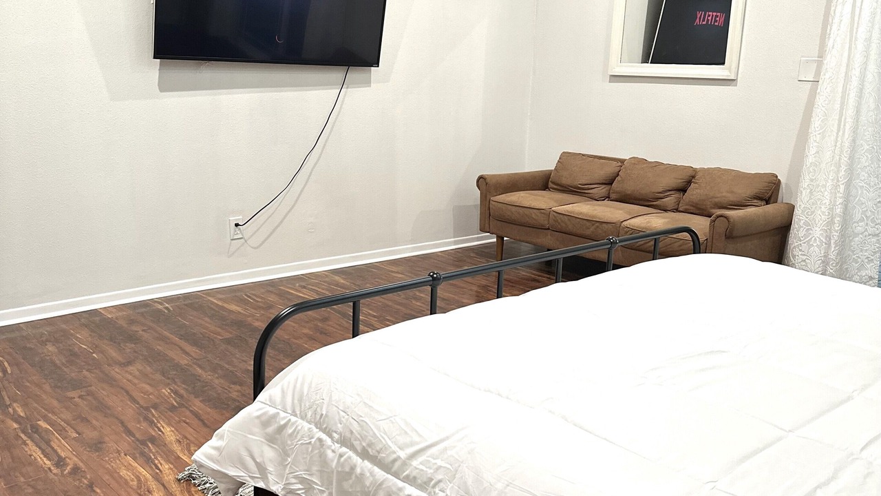 Photo of Bedroom in Tomball