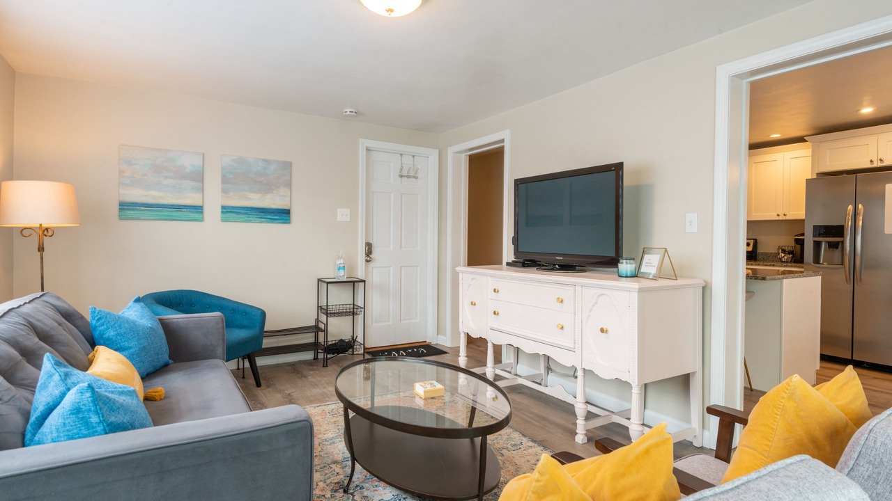 Photo of Livingroom in Swampscott