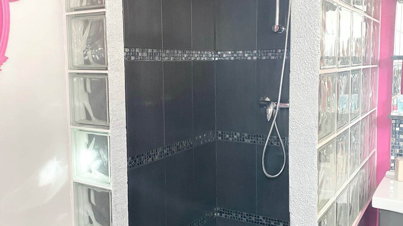 Photo of Bathroom in Dieppe