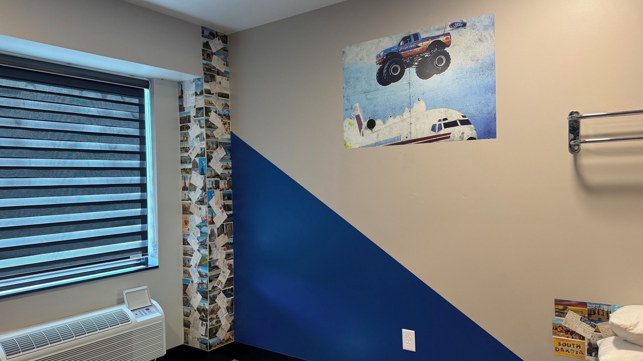 Photo of Bedroom in Pacific