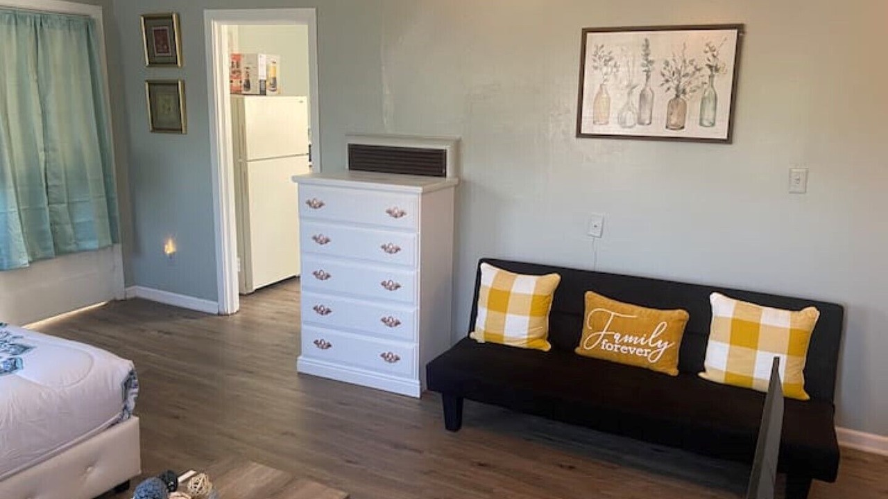 Photo of Bedroom in Valdosta