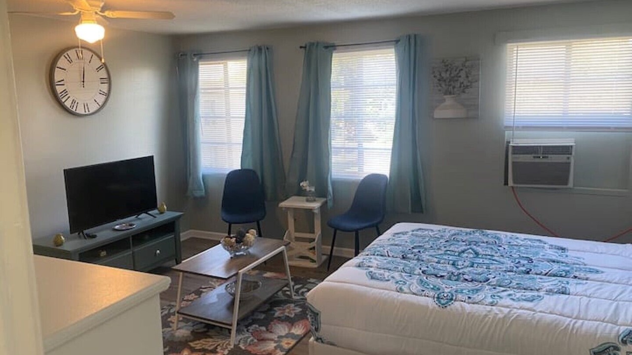 Photo of Bedroom in Valdosta