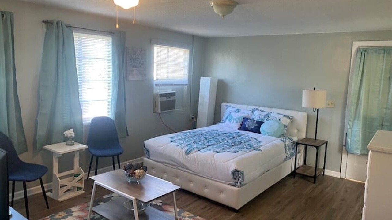 Photo of Bedroom in Valdosta