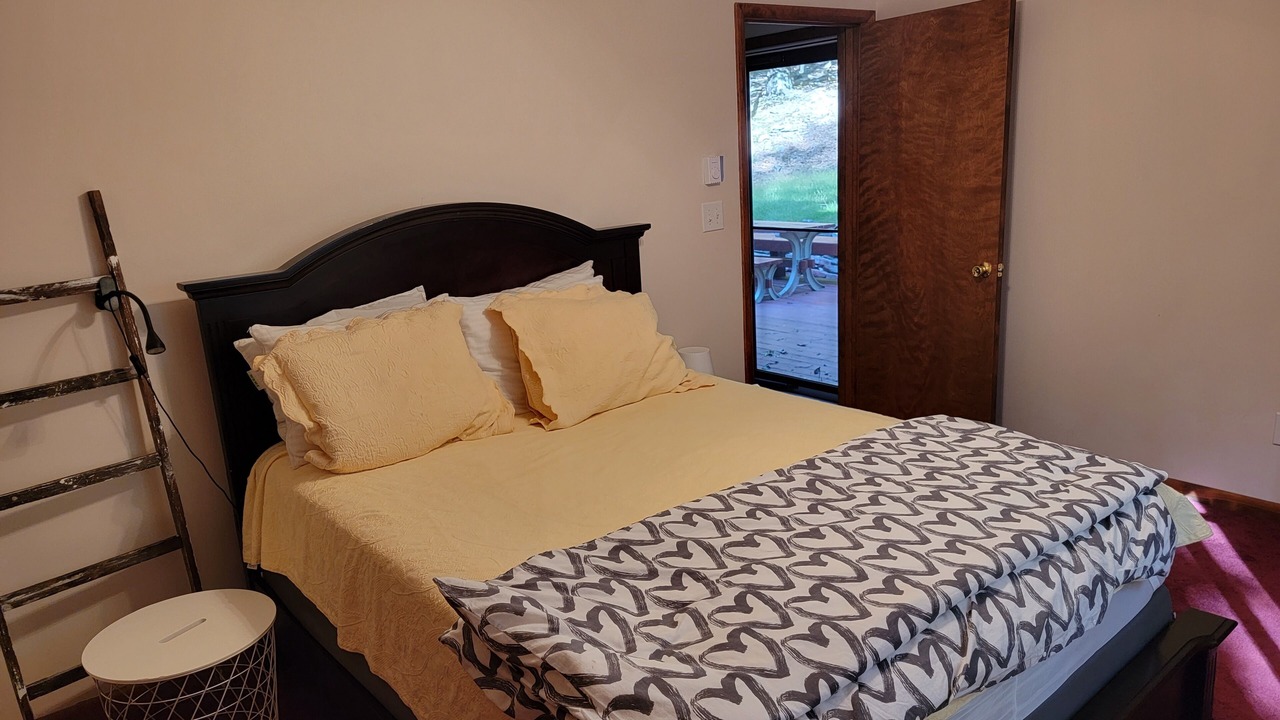 Photo of Bedroom in Sybertsville