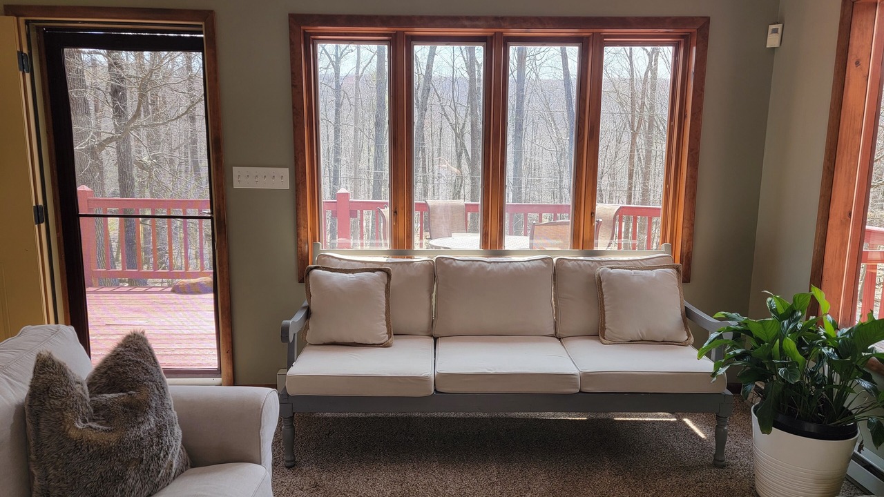 Photo of Livingroom in Sybertsville