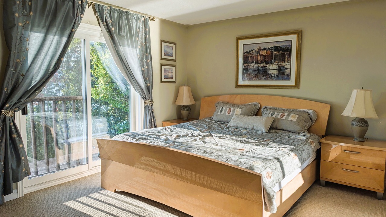 Photo of Bedroom in Penetanguishene