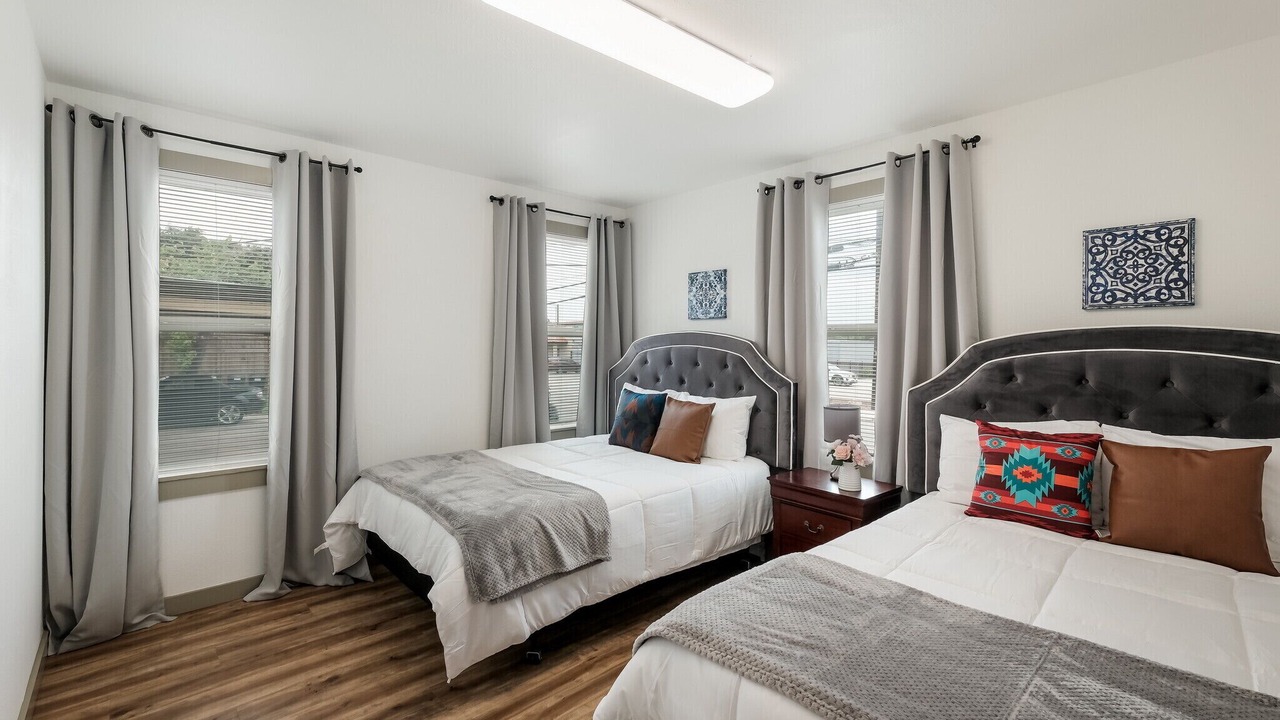 Photo of Bedroom in Olmos Park