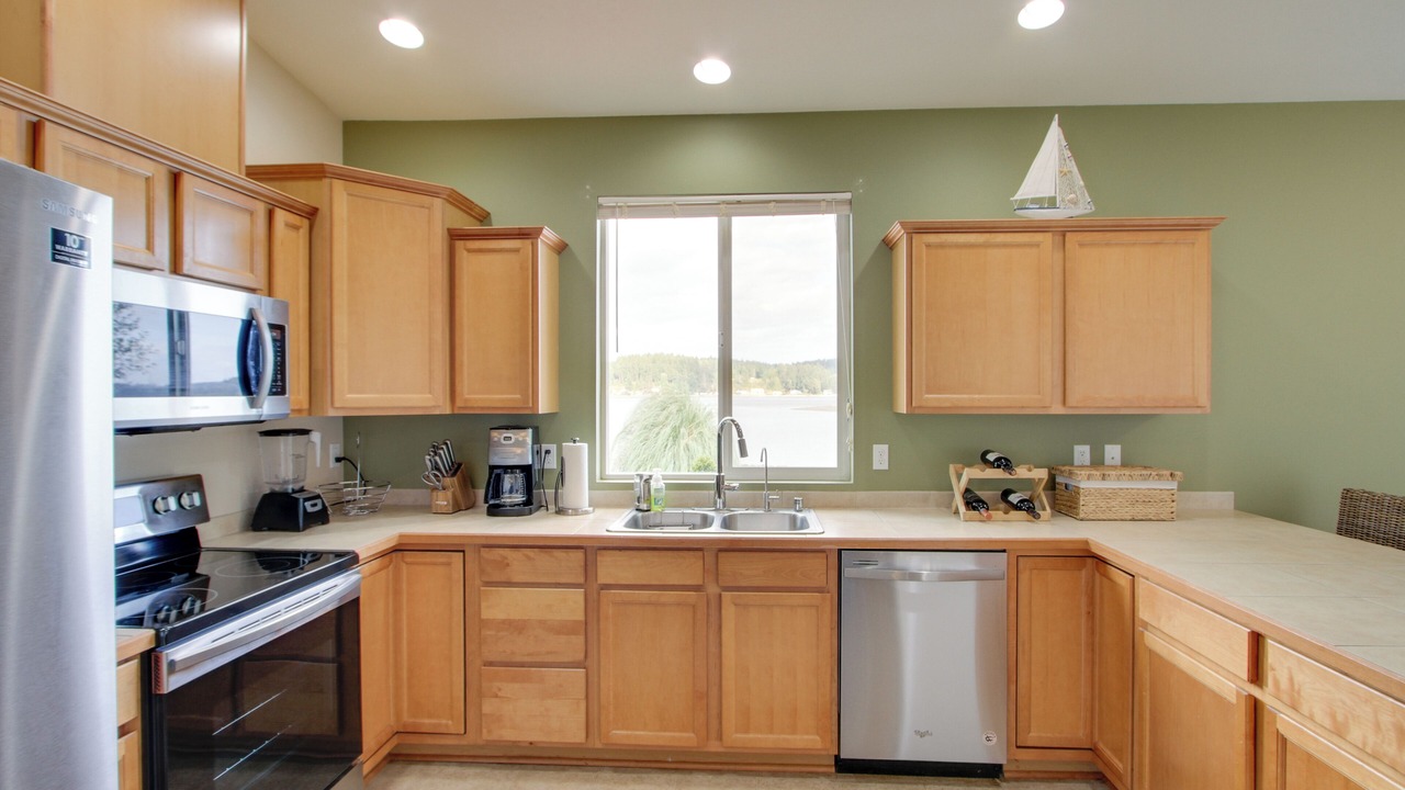 Photo of Kitchen in Allyn