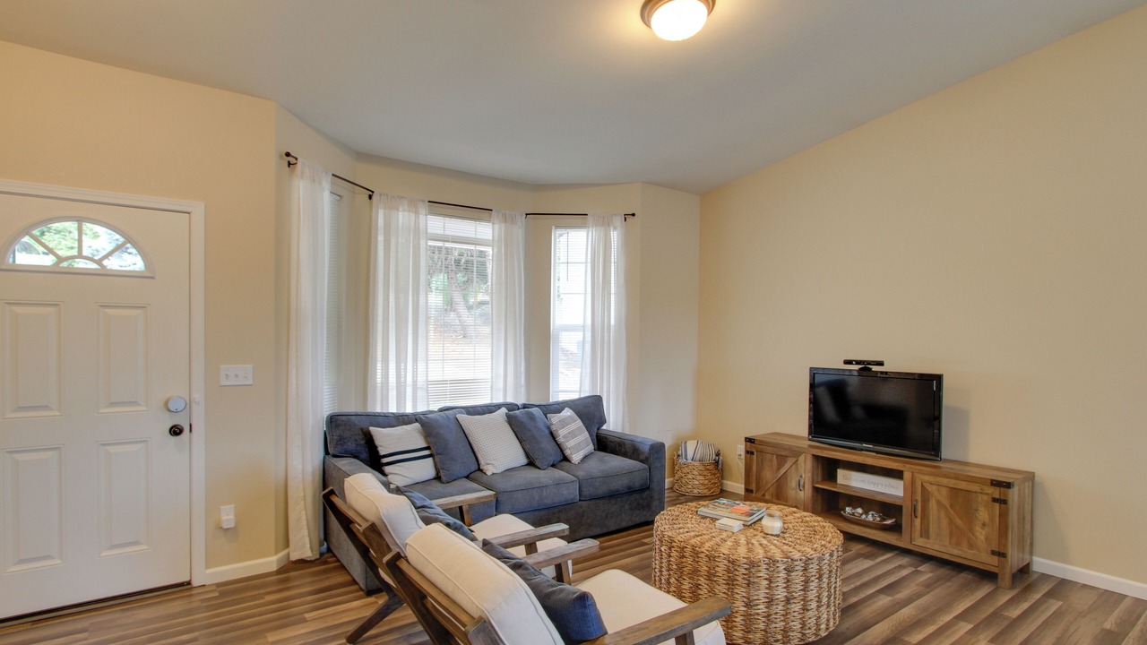 Photo of Bedroom in Allyn