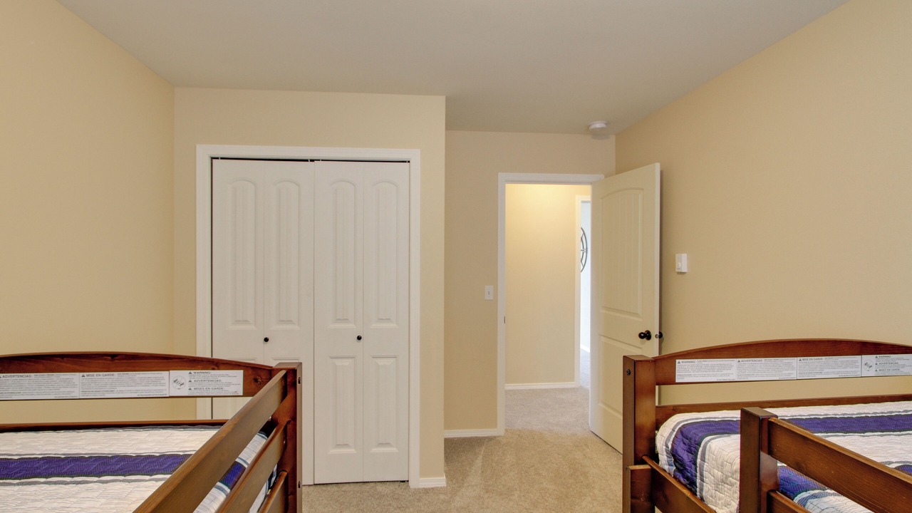 Photo of Bedroom in Allyn