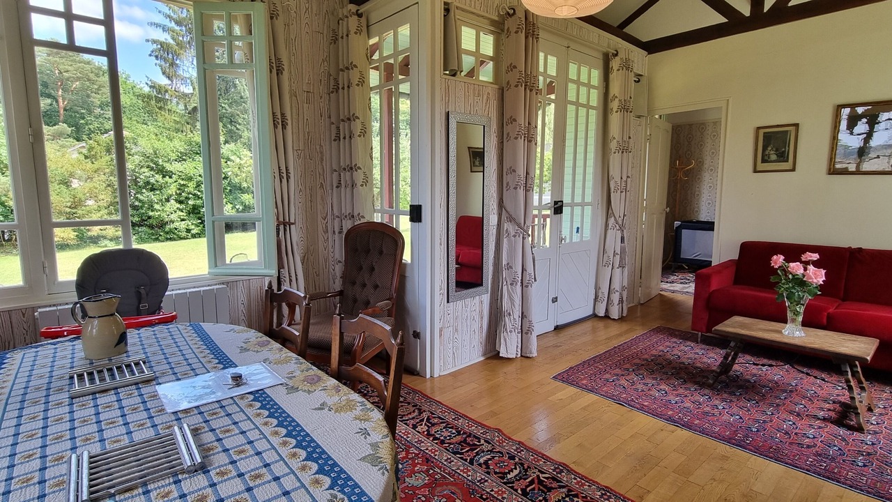 Photo of Livingroom in Coye-la-Foret