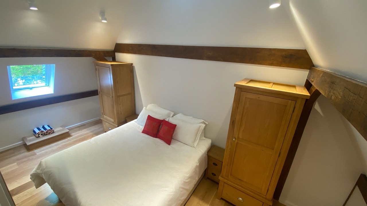 Photo of Others in Ewhurst Green