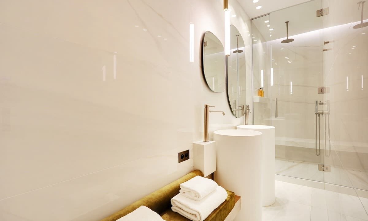 Photo of Bathroom in 8th Arrondissement