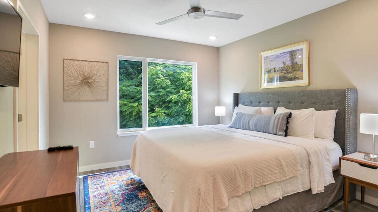Photo of Bedroom in Asheville