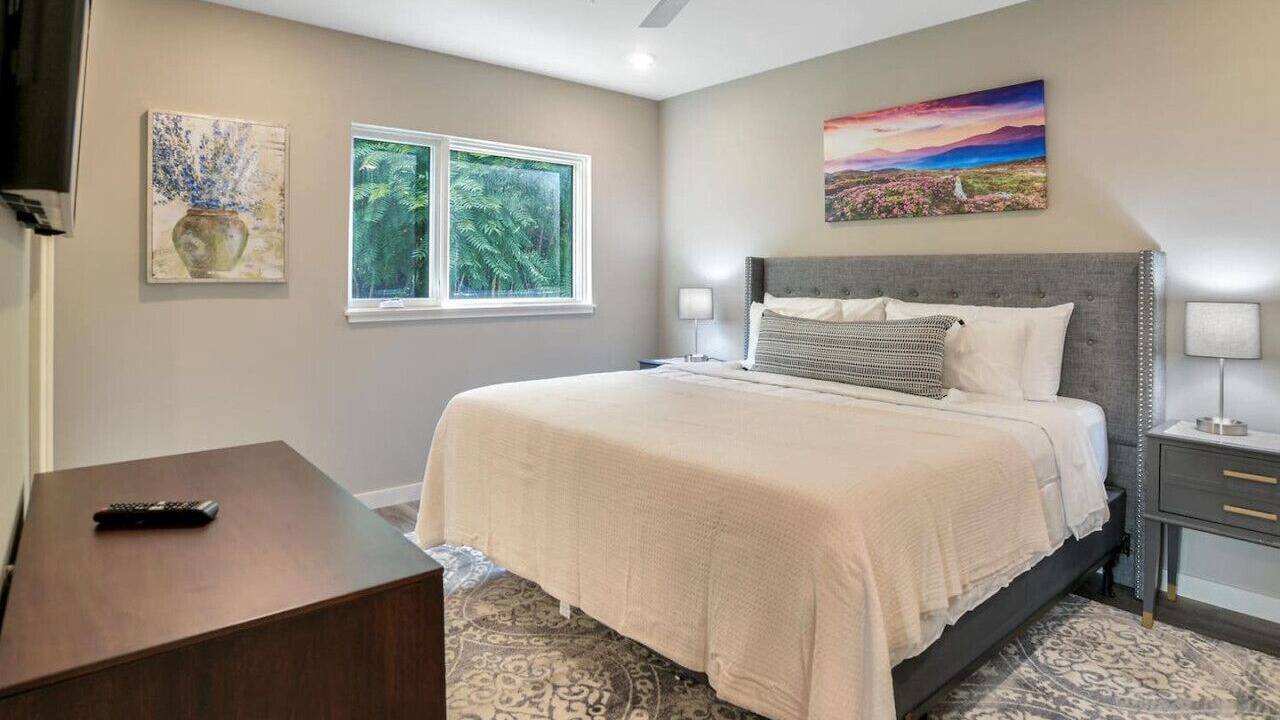 Photo of Bedroom in Asheville