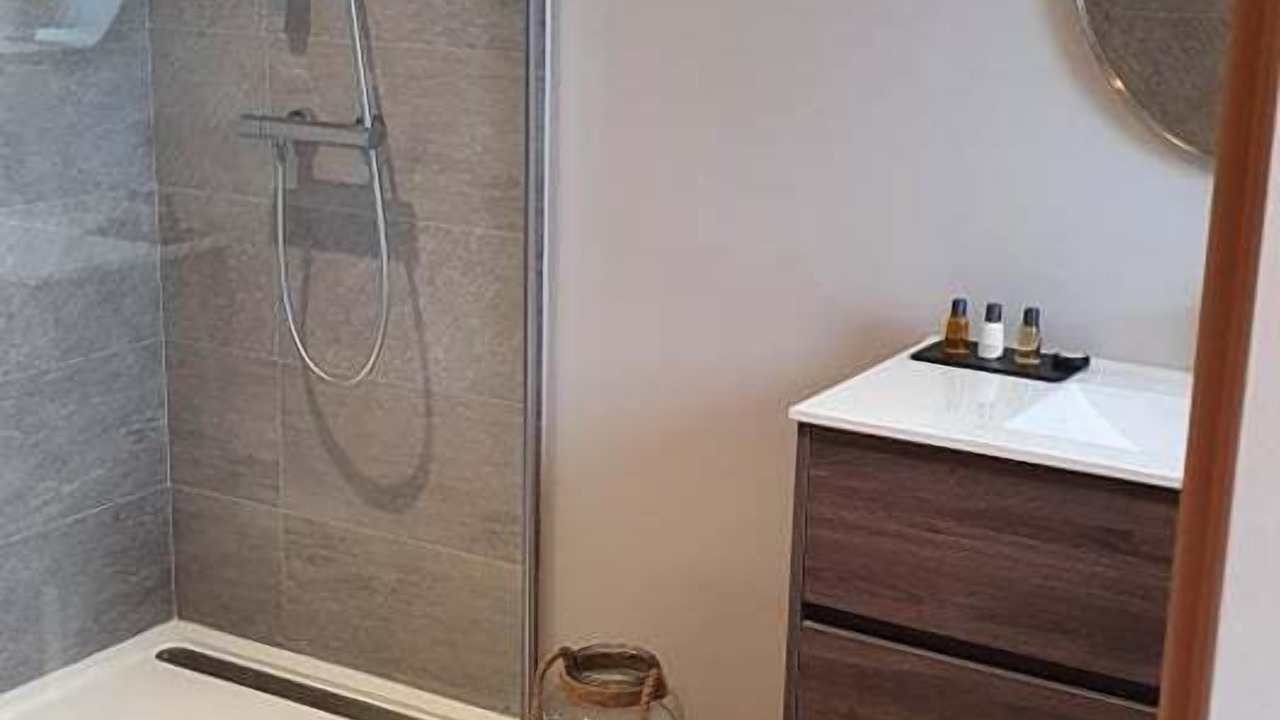 Photo of Bathroom in Menetou-Ratel