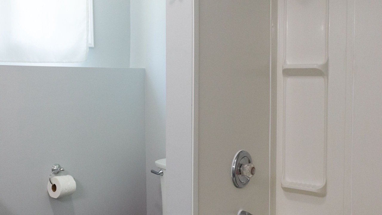 Photo of Bathroom in Adolphustown