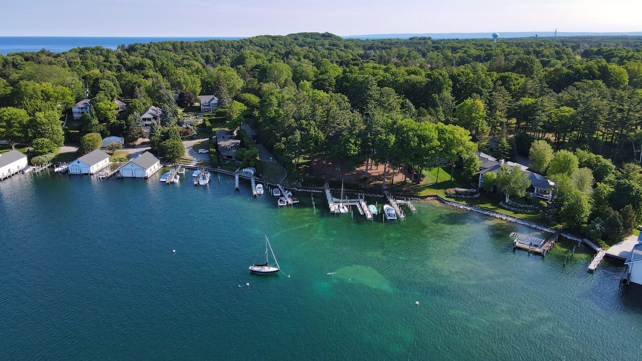 Photo of Others in Charlevoix