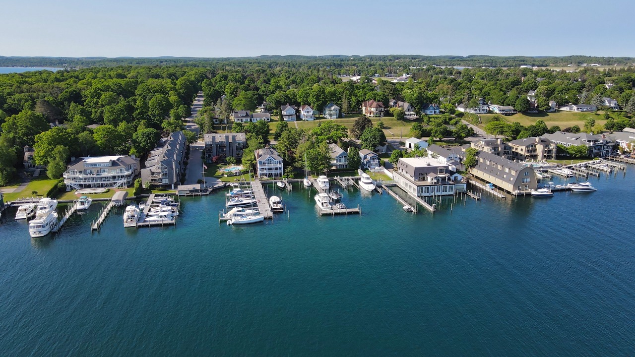Photo of Others in Charlevoix