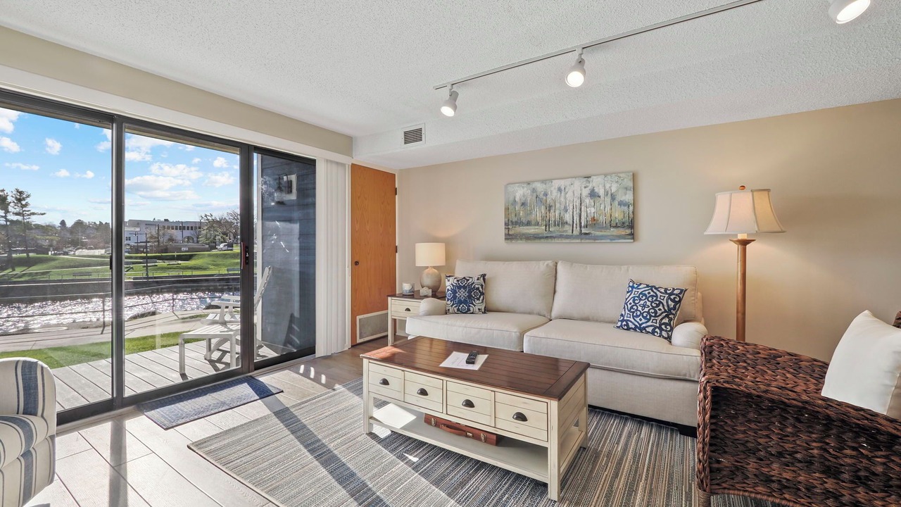 Photo of Livingroom in Charlevoix