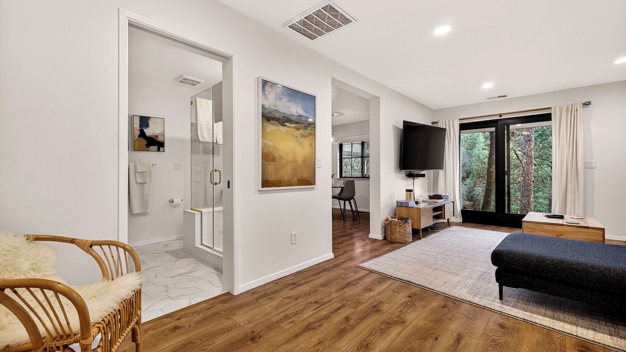 Photo of Others in Grass Valley