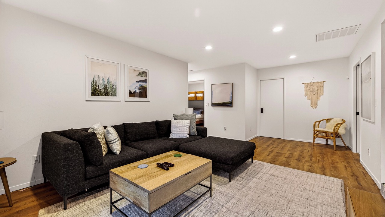 Photo of Livingroom in Grass Valley