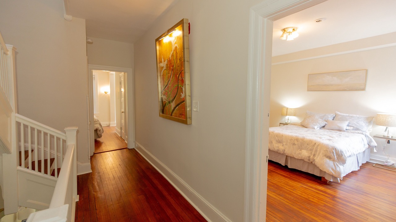 Photo of Bedroom in Woodley Park