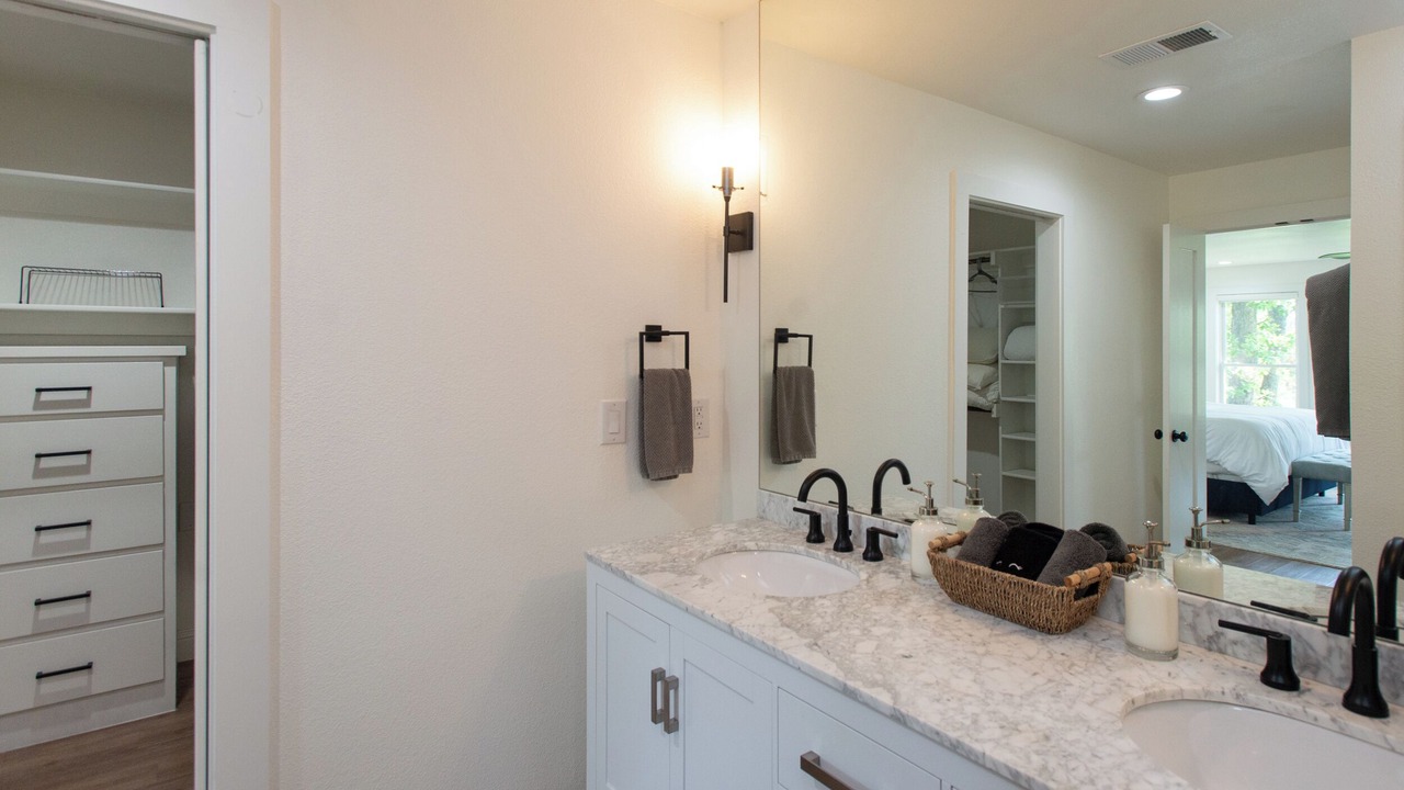 Photo of Bathroom in Star Harbor