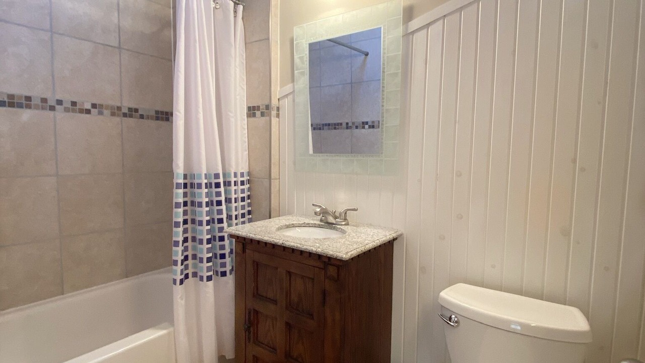 Photo of Bathroom in Georgian Bay