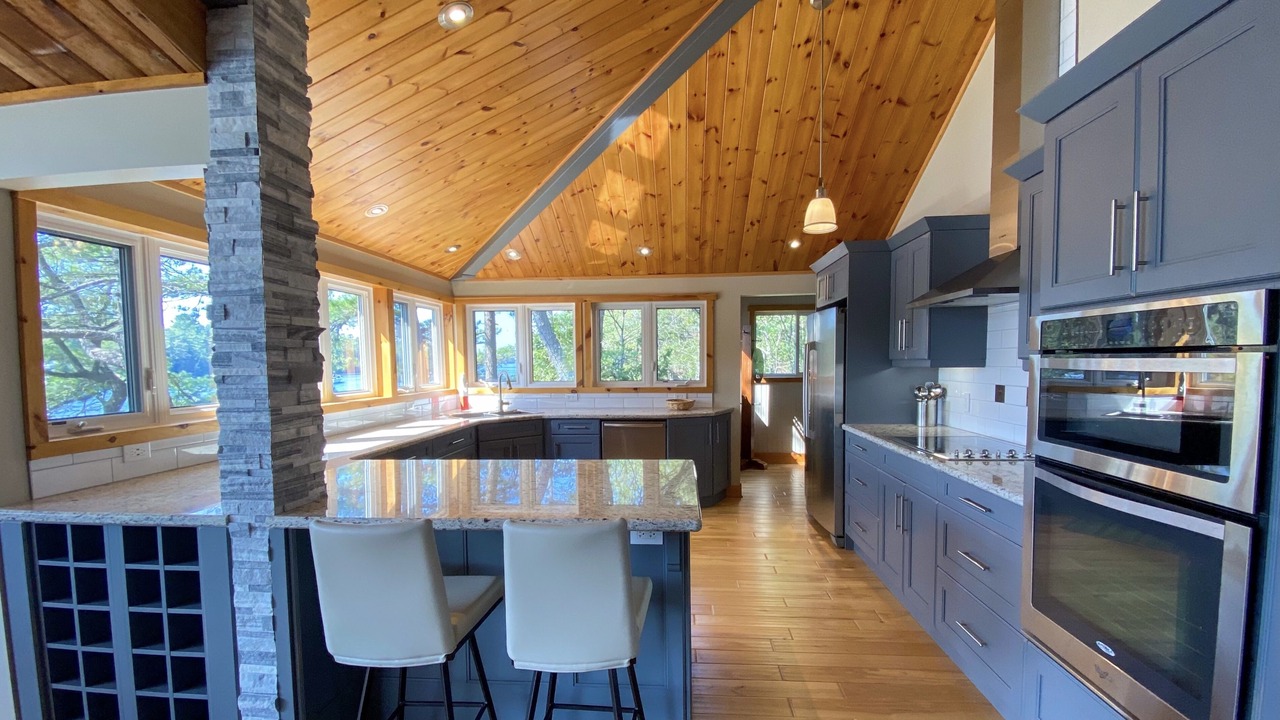 Photo of Kitchen in Georgian Bay