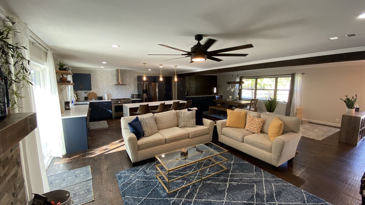Photo of Livingroom in Northwest Dallas
