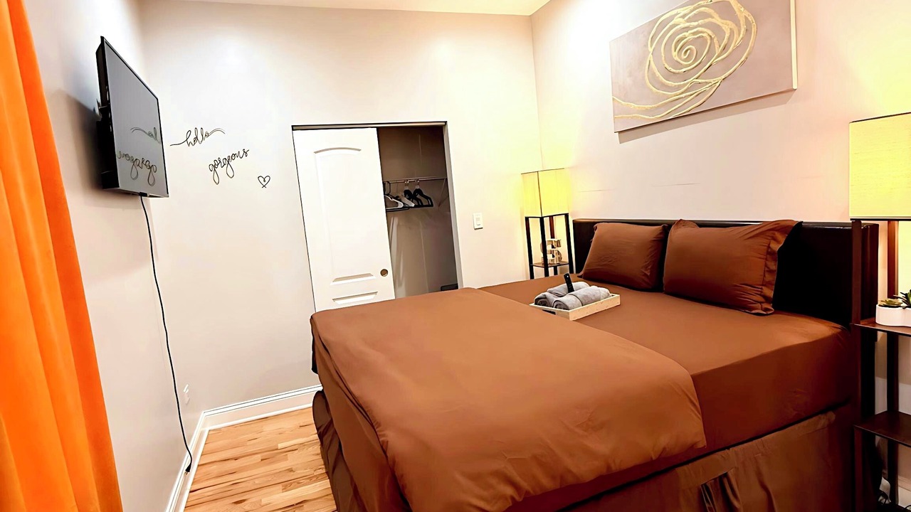 Photo of Bedroom in Grand Boulevard