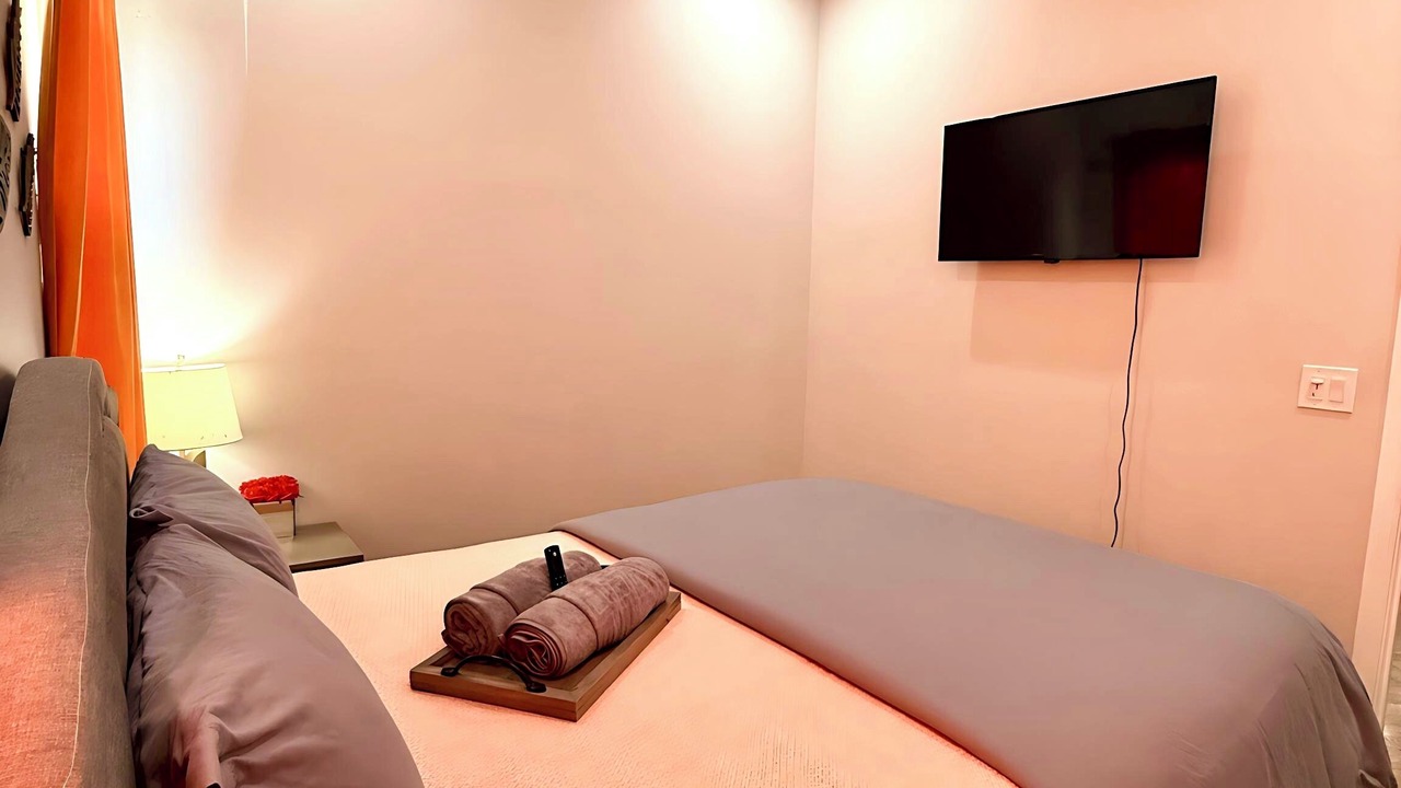 Photo of Bedroom in Grand Boulevard