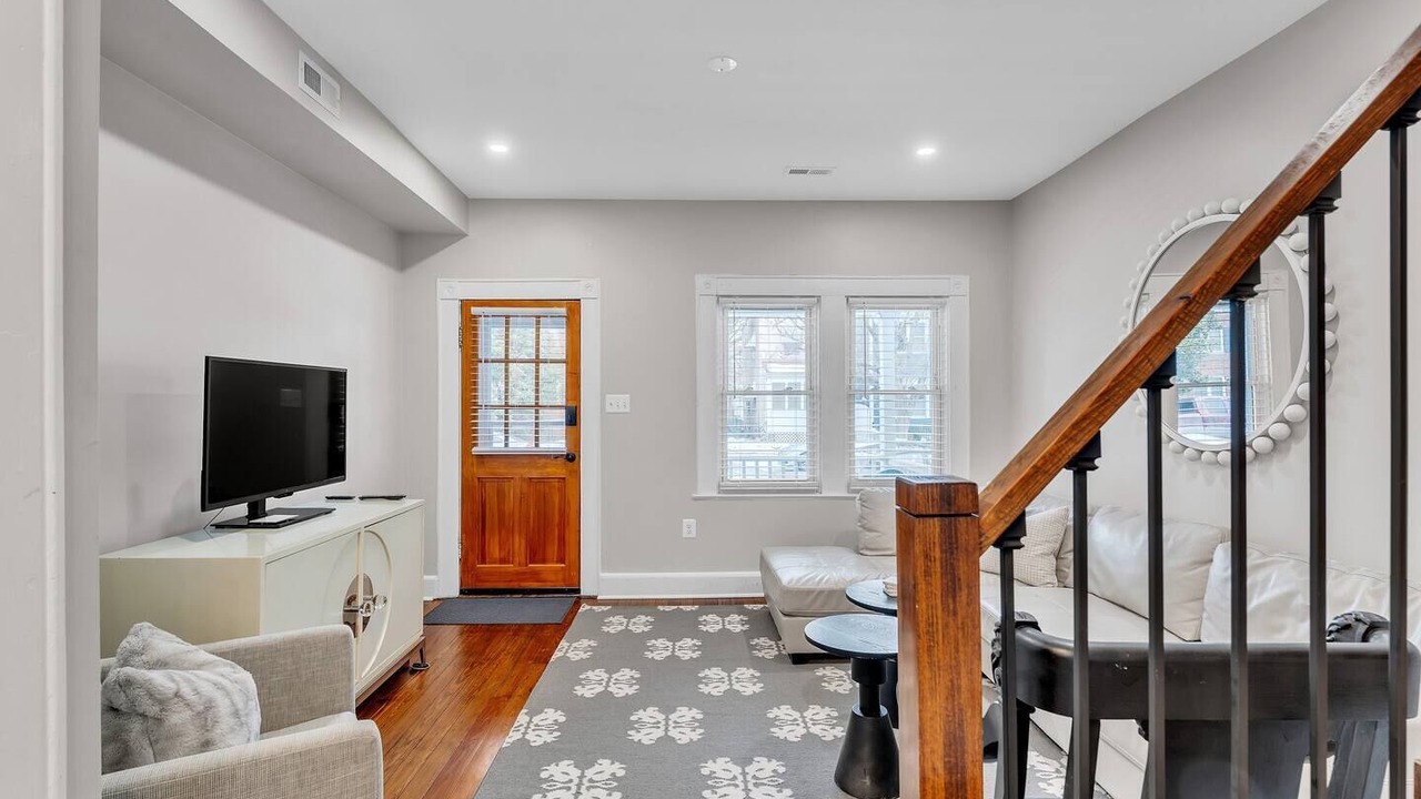 Photo of Bedroom in Old Town West