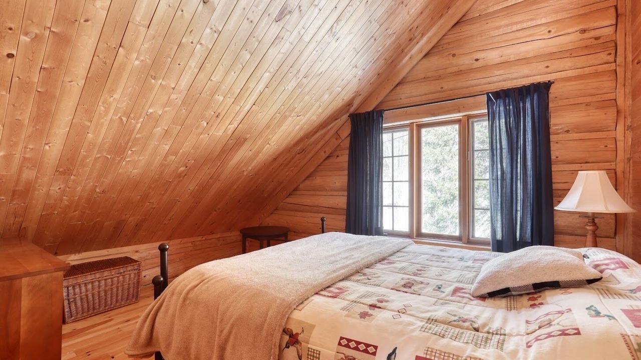 Photo of Bedroom in Mandeville
